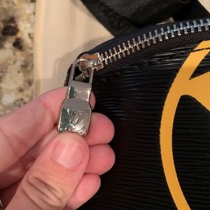 Louis Vuitton Bags - Lv Men’s bumbag Louis Vuitton Bags - Lv Men’s bumbag